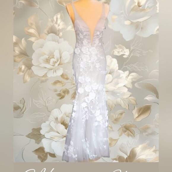 Stunning High Low Tulle With Flower Applique Overlay Gray Mermaid Fit Wedding Dr - Picture 2 of 15